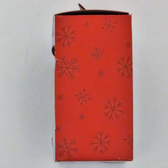 NEW Hallmark 2022 Disney Princess MOANA Christmas Ornament Hanging - Picture 6 of 7